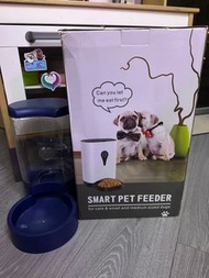 智能寵物餵食器