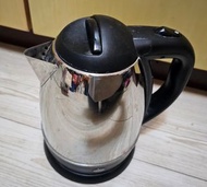 品牌大同快煮壺（電茶壺）原價1000多，煮水、泡茶更安心，304不鏽鋼材質經久耐用，可以直接煮茶或是帶有酸性花茶，1.2L8～9成新有用過的痕跡狀況見圖唯此一個