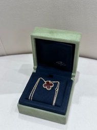 全新Van Cleef & Arpels  Alhambra 四葉幸運系列 紅玉髓 四葉草 中號 18k玫瑰金 小紅花 項鍊 頸鏈 女款紅色 VCA VCARN59M00