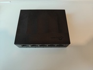 TP-Link 5 port gigabit switch