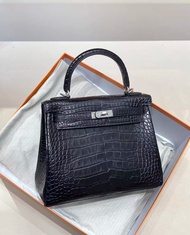 25年k刻大全套 💓 HERMES · kelly25 黑銀 黑色 拉絲銀扣 霧面 方塊鱷魚