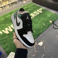 A aj1 Low-Top Black Green AJ1 Toe Men Women Sports Shoes Basketball Shoes aj Sneakers Casual Couple 