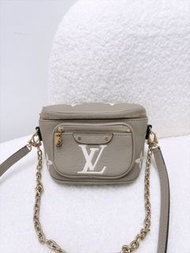 尖沙咀門市💖近新 Lv bumbag mini 大象灰拼米色腰包/單肩兩用