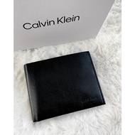 Calvin Klein Men's Leather RFID Minimalist Bifold Wallet