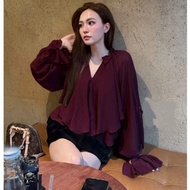 Soft and luxurious V-neck ruffle sleeve shirt/TA666