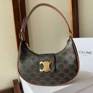 Celine Ava Triomphe Bag 腋下包