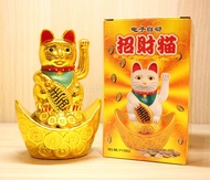 Patung Boneka Kucing Hoki Lucky Cat 15cm Sedang Yuan Bao Maneki Neko Qian Uang Emas Pao Rejeki