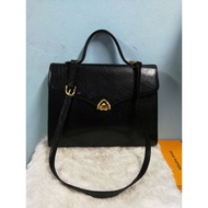 UNGARO ​ Second Hand Hand​ Bag​ Branded Bundle Bag​Second Branded​Second Nur usedbag​ usedbrandname​