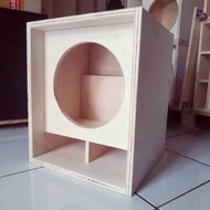 Box speaker miniscoop 10 inch triplek 15mm