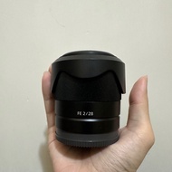 Sony 28mm F2