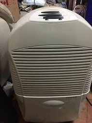 Dehumidifier fortress 抽濕機二手已經清洗內外些小花西貢區取