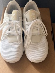 New Balance 247 全白女裝波鞋