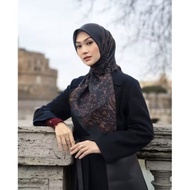 Buttonscarves Nada 3 Square - Deep Talk