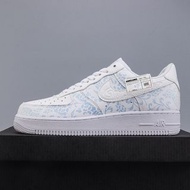 【正品特賣】Nike Air Force 1 AF1 AJ Size：36 - 47 AF空軍一號男鞋變色龍白綠柳丁腰果花情侶百搭情侶休閒板鞋女