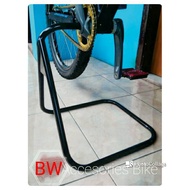 Hollowtech 2 Bike Stand Paddock Standard