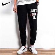 外國預訂 Nike just do it logo 拉鍊口袋 束腳款長褲