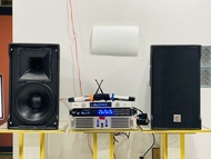 Dàn âm thanh karaoke gia đình tiết kiêm - hiện đại /  loa tích hợp loa RCF .mic UGX123 .vang T90Pro.