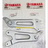 Rear Footstep Mount RXKing RX King Left Right Set 3KA-F7452-20-35 3KA-F7462-20-35 Original Yamaha