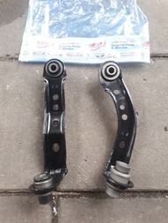 ปีกนกบนNissan Tiida sylphy pulsar Levina C11 C12 B17 L11 ยี่ห้อshortblock ราคาอันละ