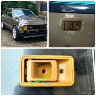 Daihatsu charade G10 door handle