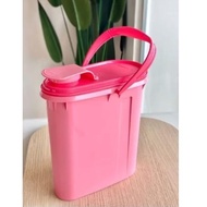 botol air 1.9liter pink  tupperware