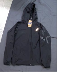 Asics 日版防風外套 Size M 黑色 (全新未拆牌）arcteryx, 運動外套, 跑步,健身通用