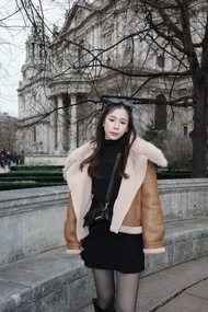 แจ็คเก็ตหนังบุขน caddle cloud jacket ด้านในบุขน มีเฟอร์ที่คอ ถอดเฟอร์ได้ กันหนาวได้ถึง 0 องศา