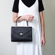 Vintage Bally 黑色絎縫小羊皮方形手提包