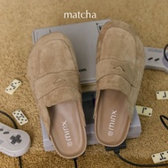 Minx รุ่น Wynn slipper รองเท้าสลิปเปอร์ หนังกลับ