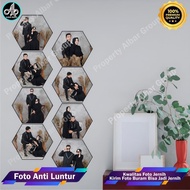Hexagonal photo printing contains 9 + frame