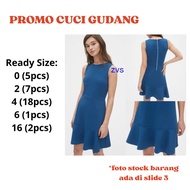 GK040 G*p Fit&Flare Flutter Dress