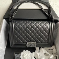 Chanel • Le Boy 25 全黑荔枝牛皮 So Black 全配
