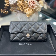 CHANEL CF經典扣式中夾