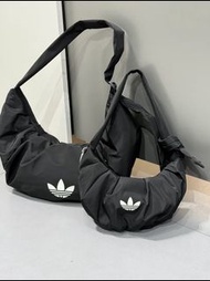 Adidas 牛角雲朵包 
