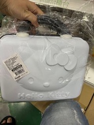 全新Hello Kitty密碼鎖行李箱 化妝品箱