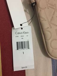 全新 Calvin Klein 女裝L size散子包 美國
