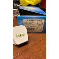 NNE 138 13A 3PIN FUSED PLUG TOP