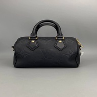 LV Speedy20 全皮黑 尺寸20.5*13.5  LV Speedy20 Full Leather Black Size 20.5*13.5