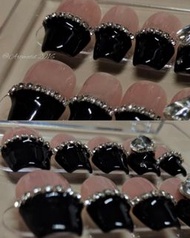 高級感黑法式   くろい 手工美甲 鏈 鑽心 blingbling 甲片 gel甲 穿戴甲  假甲   nailart 現貨 透明盒裝 實拍圖 M size