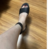 Clarks size 35.5 Feet Length 22-22.5cm Small And Slender Type