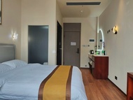 Jingyujing Luxury Residence (Guangzhou Hanxi Changlong Metro Station Store)