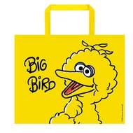 Bundanjai (หนังสือ) SST1 กระเป๋ากระสอบสาน PP Sesame Street Big Bird PP Woven Bag 50Wx40Hx15S cm