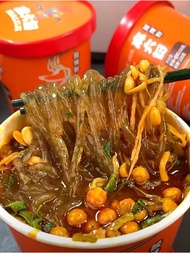 256g Ma Liu Ji Instant Noodles Cup type Noodles Suan La 麻六记酸辣粉 256g