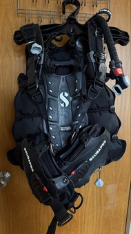 🈹 退坑 💯Scubapro Hydros Pro BCD 全黑(女M/男S)