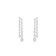 Merii ต่างหูระย้าเงินแท้ 925 ชุบโรเดียม ประดับเพชร CZ ทรงหยดน้ำ : ต่างหูประดับ CZ Star Light 221E038