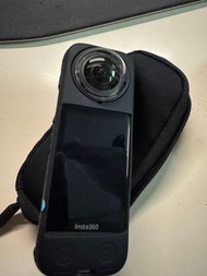 Insta360 x4