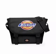 [ Dickies แท้ 100% ] Dickies กระเป๋าสะพายสไตล์เกาหลีผู้ชาย &amp; แฟชั่นสำหรับผู้หญิงกระเป๋าไปเที่ยว