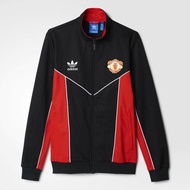 Adidas Originals เสื้อแจ็คเก็ต Manchester United Track 84 AZ1238