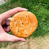 壹家手工鸡丝豆沙饼 YI JIA Handmade Chicken Floss Pastry (4pcs)