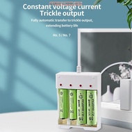 FREEWOODIEGI AA / AAA Battery Charger Independent Rechargeable 4 Slot USB Battery Charger